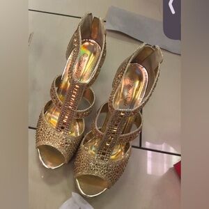 Gold Sparkly Heels - Size 10